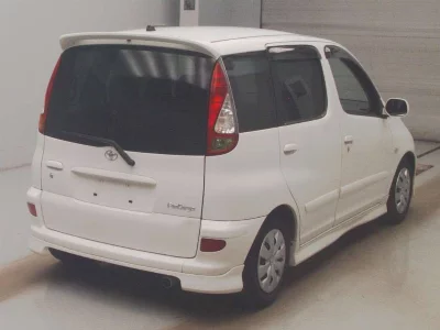 Toyota FUN CARGO