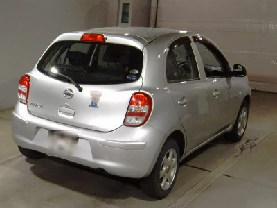 Nissan March
