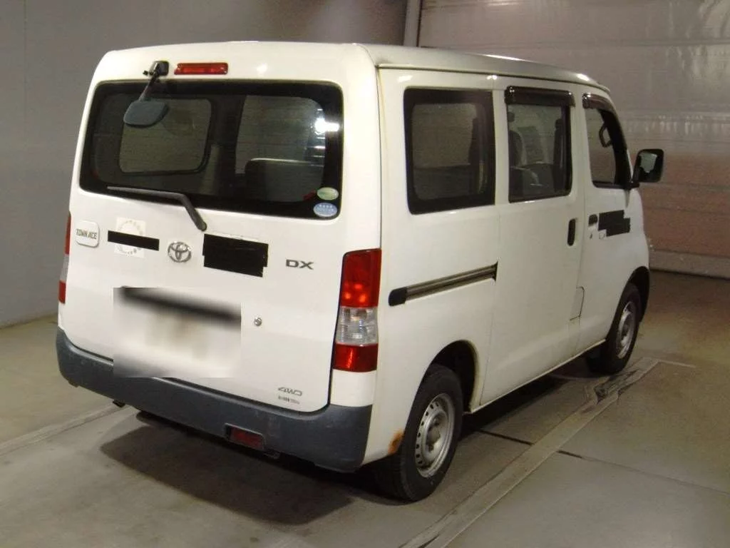 Toyota TownAce  с аукциона в Японии