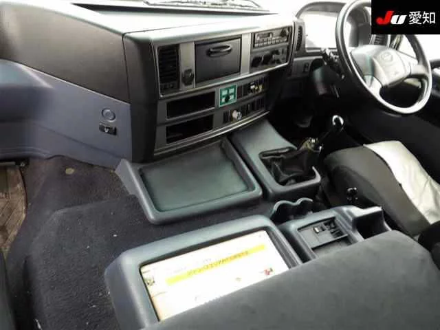 Hino Profia  с аукциона в Японии
