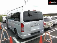Цена авто Toyota HiAce Van с аукционов Японии, номер кузова TRH226K, пробег 82 000, оценка 20