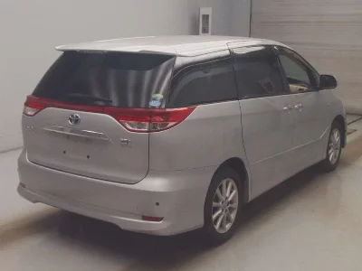Toyota Estima Hybrid