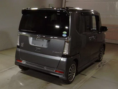 Honda N BOX CUSTOM