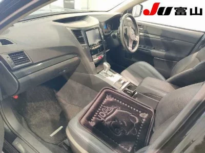 SUBARU LEGACY B4