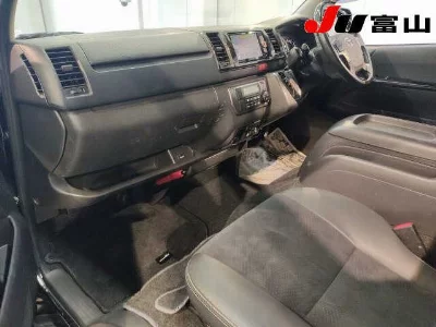 Toyota RegiusAce
