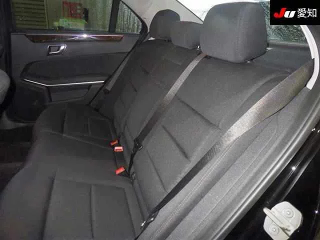 Ford E250  с аукциона в Японии