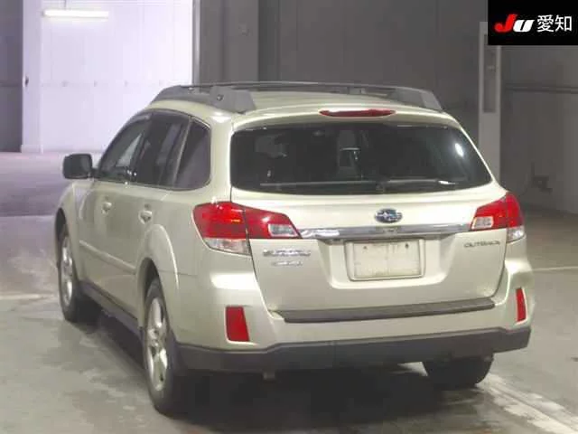 Subaru Outback  с аукциона в Японии
