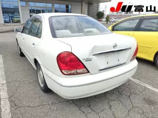 Nissan BLUEBIRD SYLPHY
