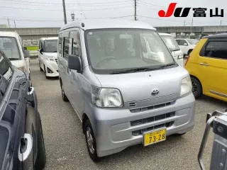 Toyota Pixis Van