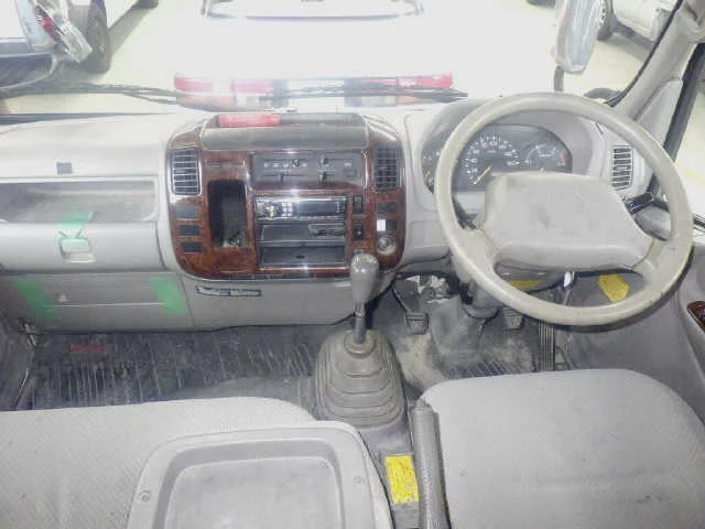 Toyota Dyna  с аукциона в Японии
