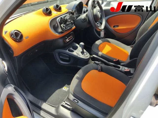 Smart Forfour  с аукциона в Японии
