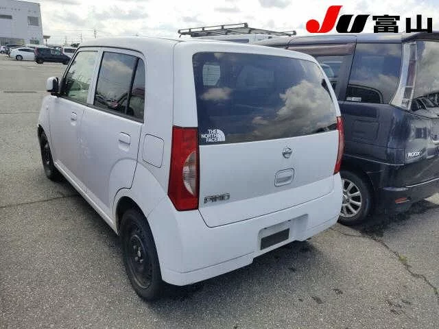Nissan Pino  с аукциона в Японии