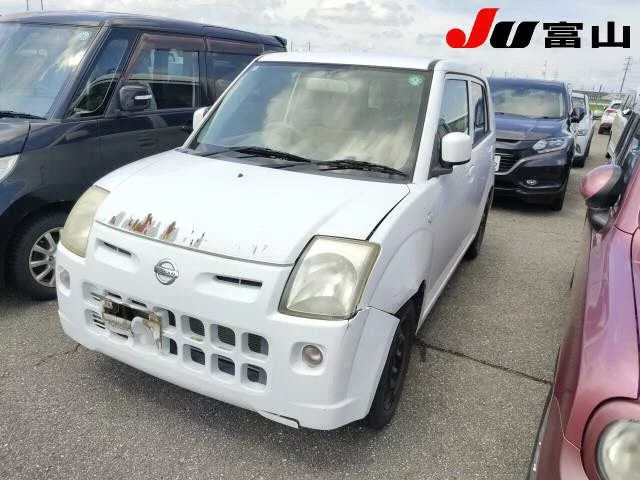 Nissan Pino  с аукциона в Японии
