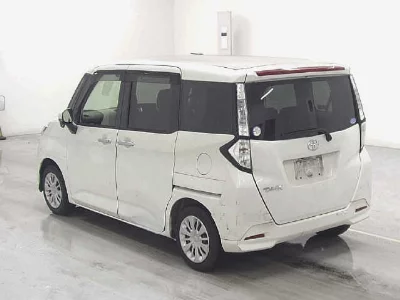Toyota Tank