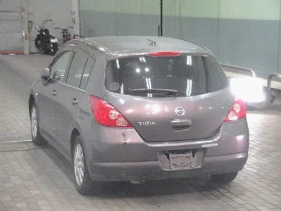 Nissan Tiida