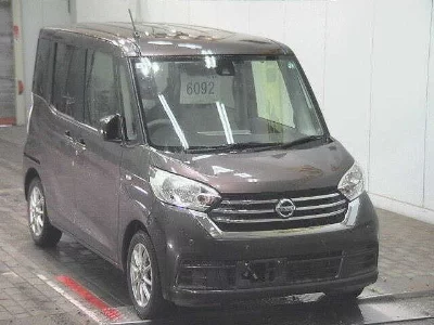 Nissan Dayz Roox