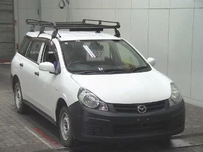 MAZDA FAMILIA VAN