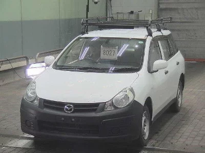 MAZDA FAMILIA VAN