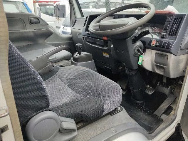 Isuzu Elf  с аукциона в Японии