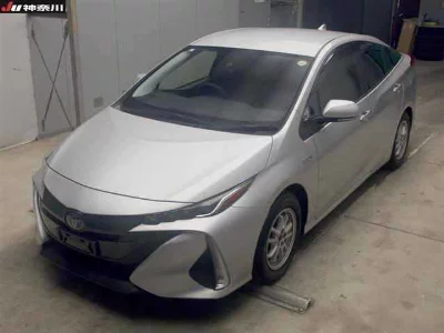 Toyota Prius PHV