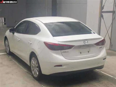 Mazda AXELA HYBRID