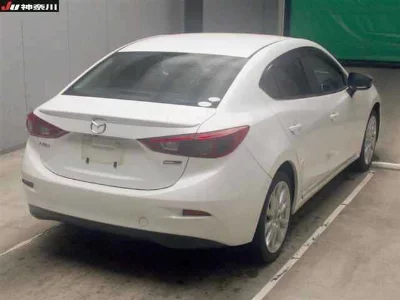 Mazda AXELA HYBRID