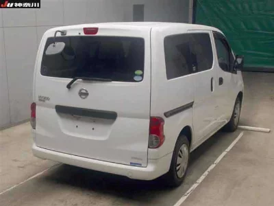 Nissan NV200 VANETTE VAN