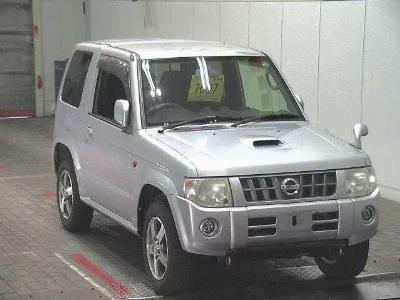 Nissan Kix