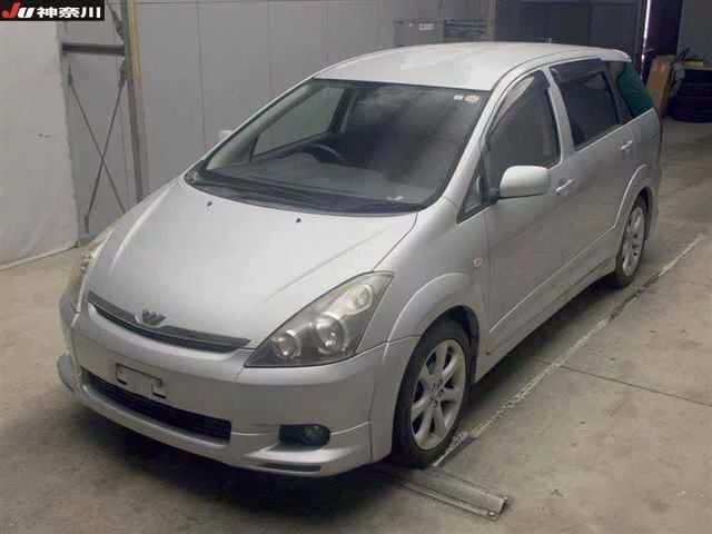 Toyota Wish  с аукциона в Японии