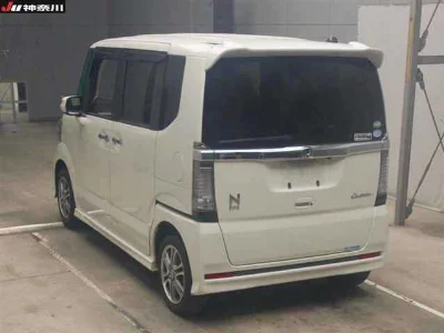 Honda N BOX CUSTOM