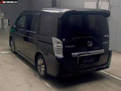 Honda STEPWGN SPADA