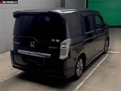Honda STEPWGN SPADA