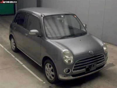 Daihatsu Mira Gino