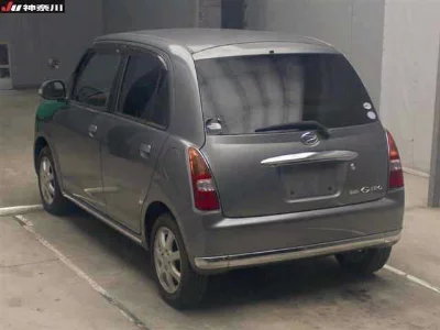 Daihatsu Mira Gino