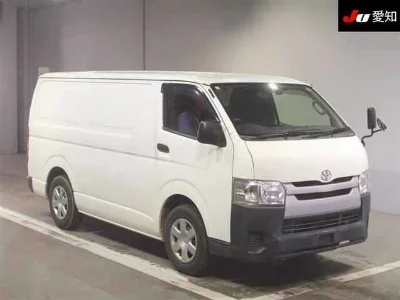 Toyota RegiusAce