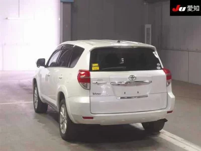 TOYOTA VANGUARD