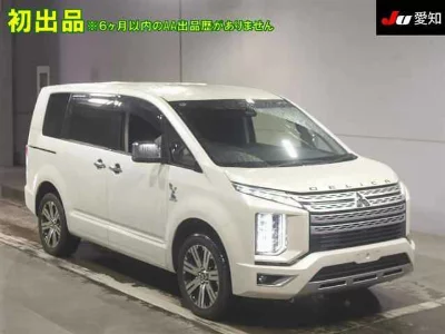 Mitsubishi Delica D:5