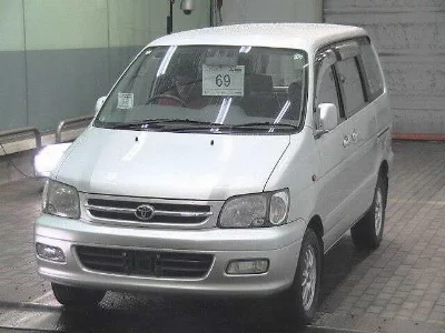 Toyota TownAce Noah