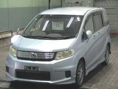 Honda Freed Spike