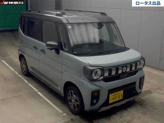 Suzuki Spacia Gear  с аукциона в Японии