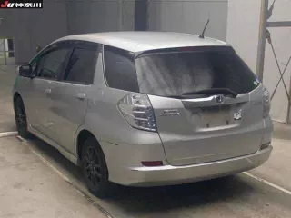 Honda FIT SHUTTLE HYBRID