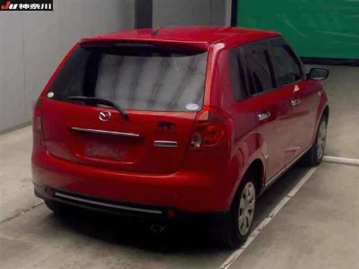 Mazda Verisa