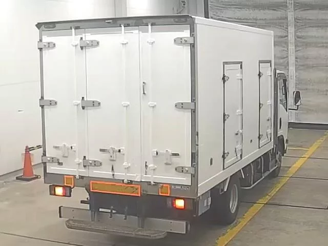 Isuzu Elf  с аукциона в Японии