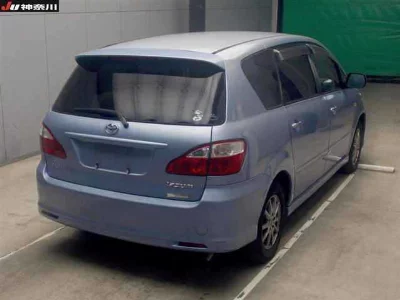 Toyota Ipsum