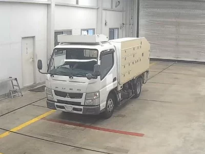 Mitsubishi Fuso Canter