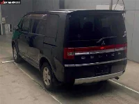 Цена авто Mitsubishi  с аукционов Японии, номер кузова CV2W, пробег 141 000, оценка 2