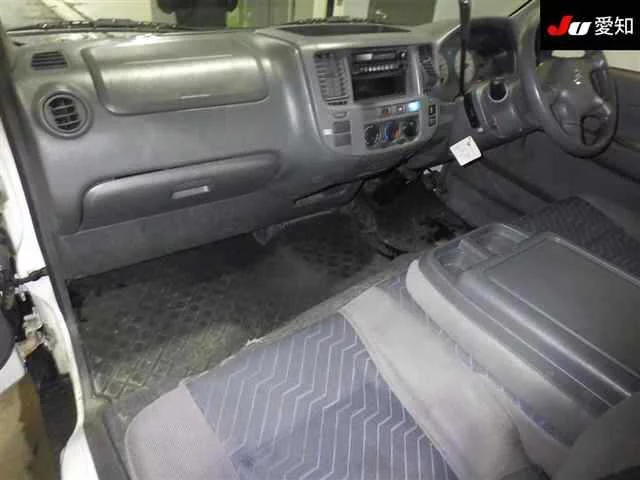 Nissan Caravan  с аукциона в Японии