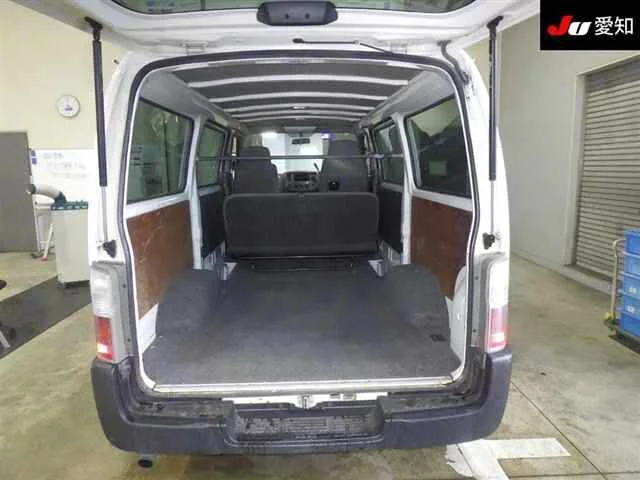 Nissan Caravan  с аукциона в Японии