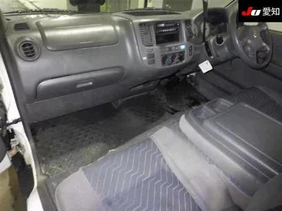 Nissan Caravan