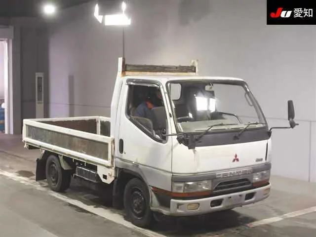 Mitsubishi Fuso Canter  с аукциона в Японии